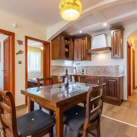 Ezuestpart By Bltn Apartment Siofok