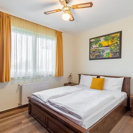 Ezuestpart By Bltn Apartment Siofok